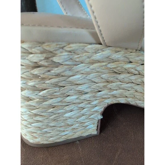 Marc Fisher Steel Platform Sandal, Women's Size 10M, Light Natural New - Picture 15 of 15